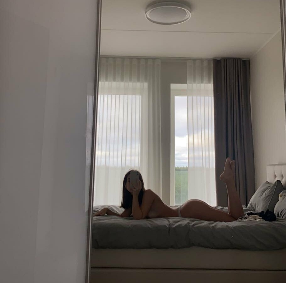 Ukusna Dalia – sms sex chat