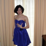 Dama srednjih godina, iskusna i lepo građena